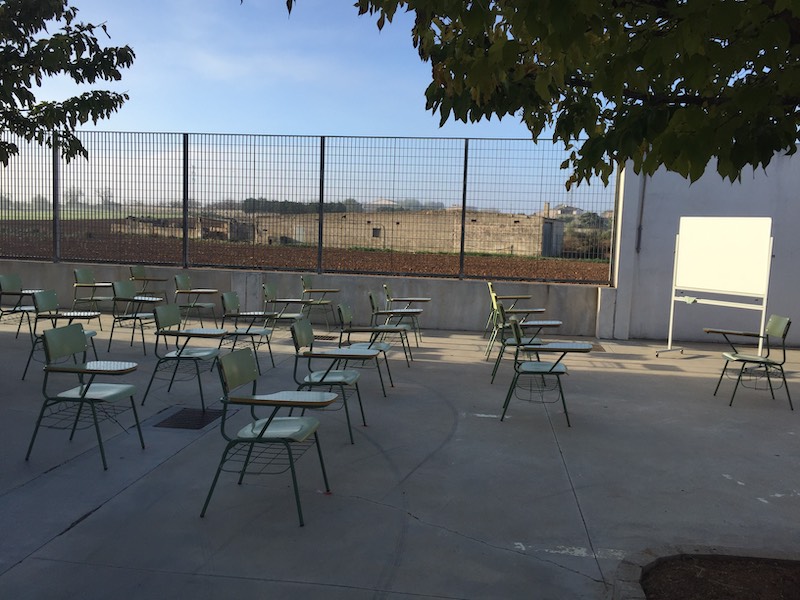 aula exterior-1