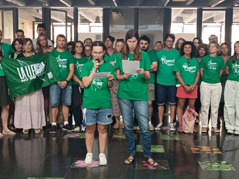 Manifest a favor de l’educació en Català